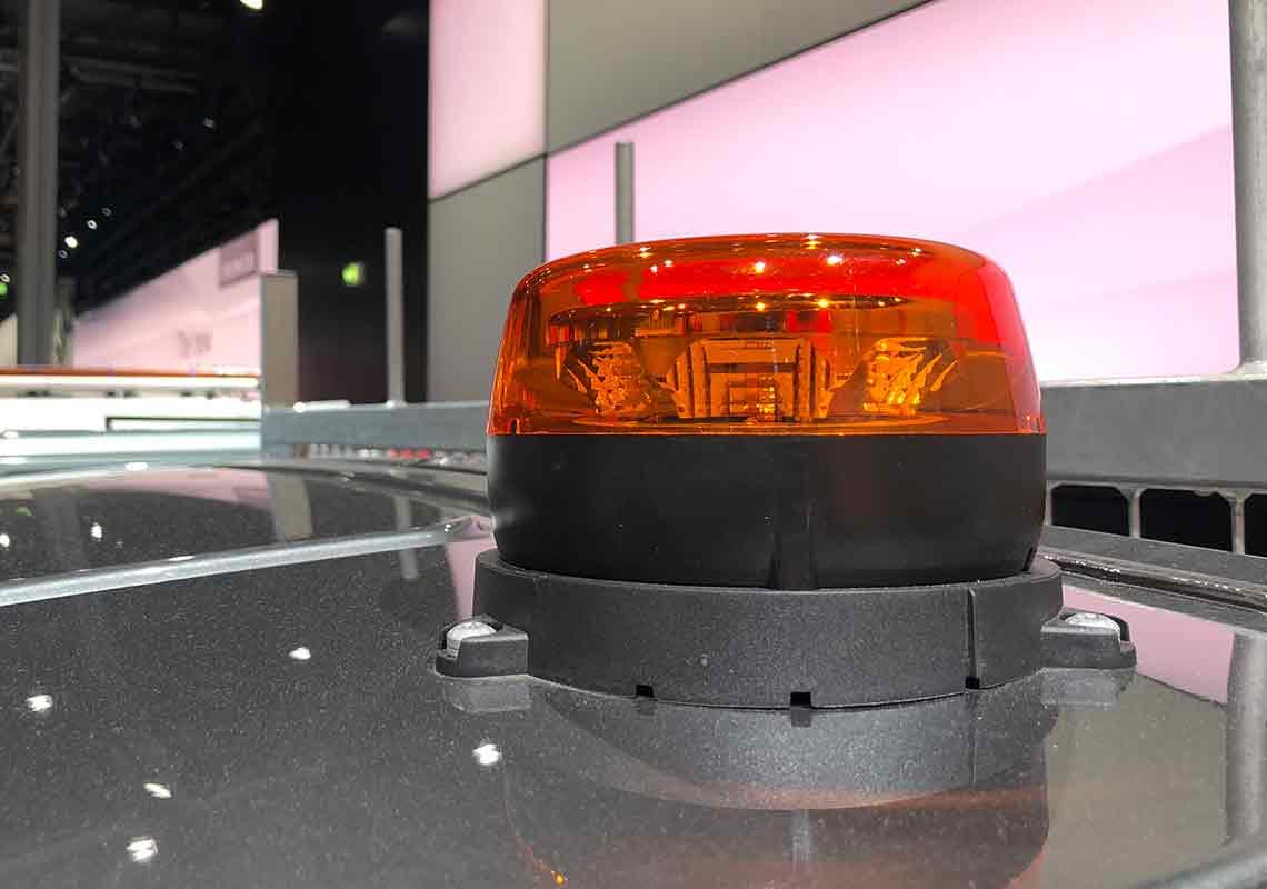 LED Rundumkennleuchte ATLAS 3 Schrauben Rotierend gelb MERCEDES